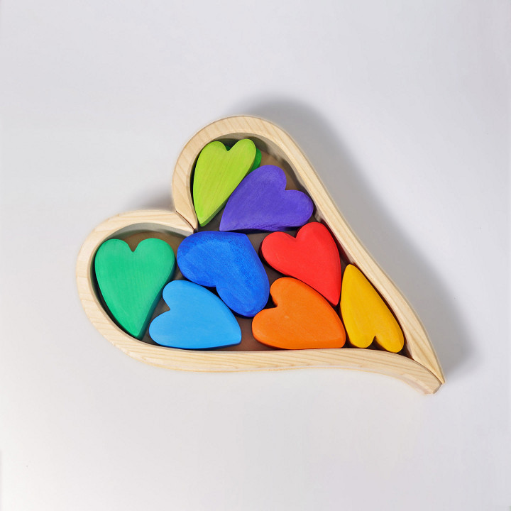 Grimms - rainbow hearts