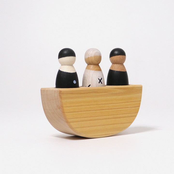 Grimms - Three in a Boat Monochrome