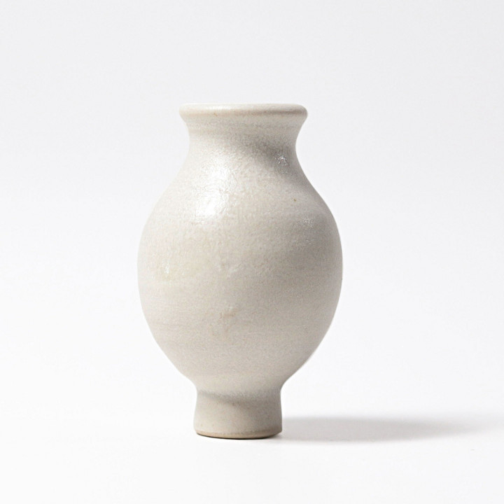 Grimms - decorative figures - vase