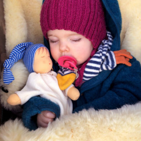 Nanchen Puppe - Schlafpuppe blau, Bio Baumwolle